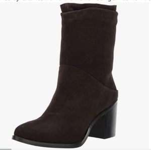 BNIB Charles David younger brown boots 8.5